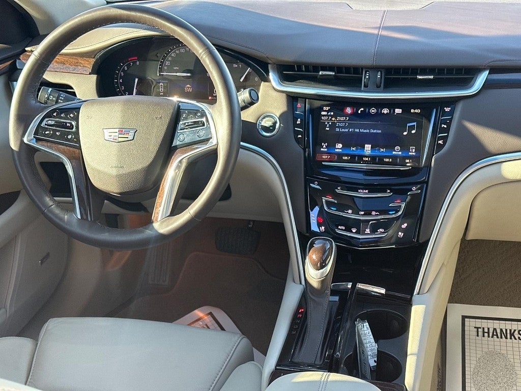 2017 Cadillac XTS 4dr Sdn Luxury FWD