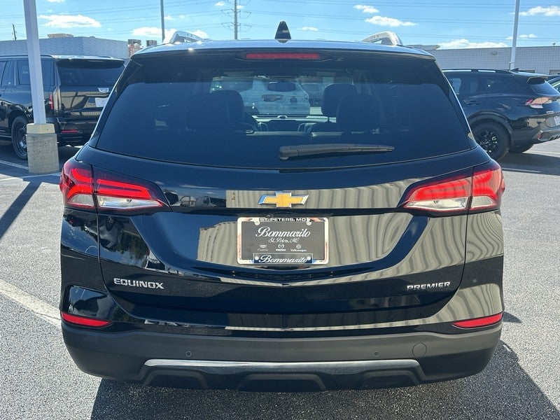 2022 Chevrolet Equinox FWD 4dr Premier