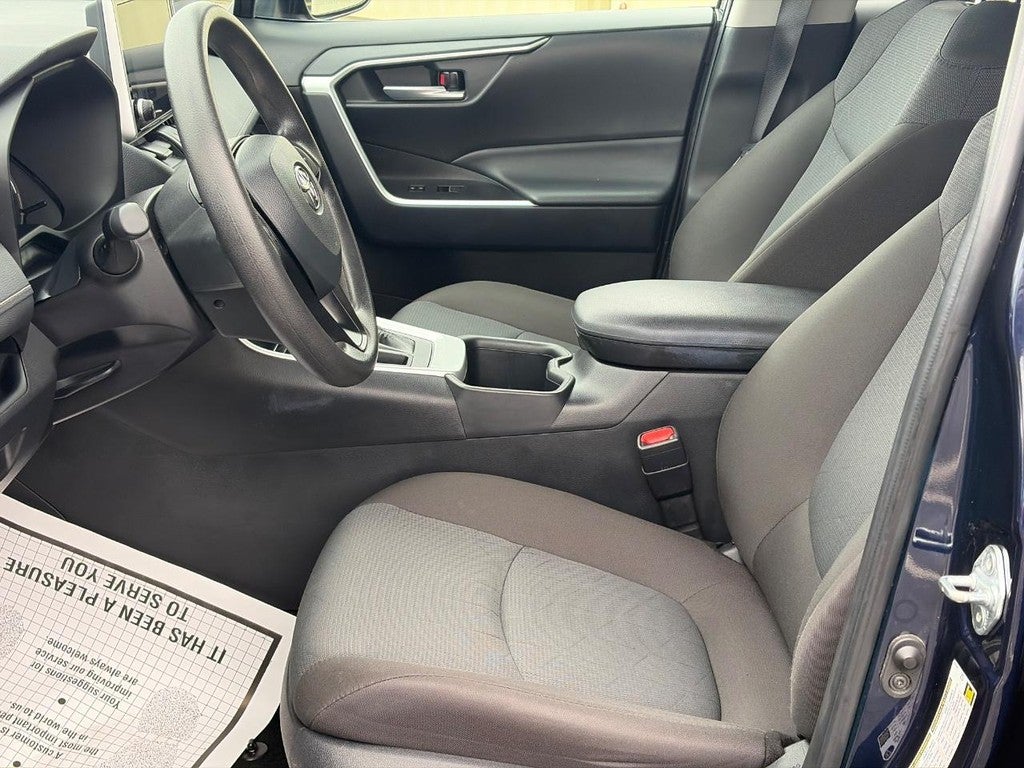 2025 Toyota RAV4 XLE AWD (Natl)