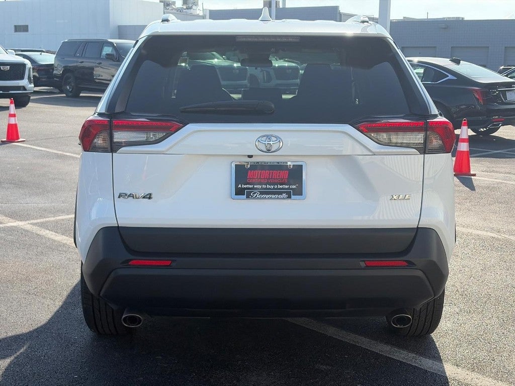 2025 Toyota RAV4 XLE FWD (Natl)