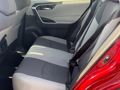 2025 Toyota RAV4 XLE FWD (Natl)