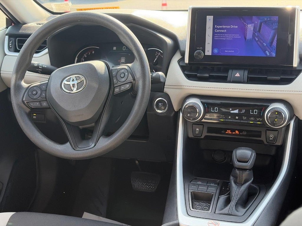 2025 Toyota RAV4 XLE FWD (Natl)