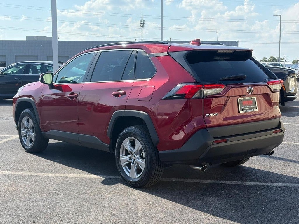 2025 Toyota RAV4 XLE FWD (Natl)