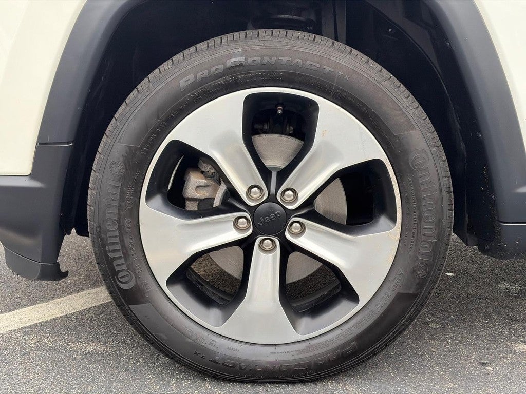 2018 Jeep Compass Latitude FWD