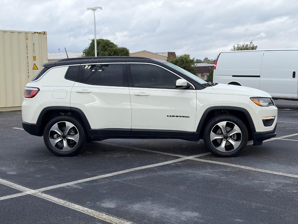 2018 Jeep Compass Latitude FWD