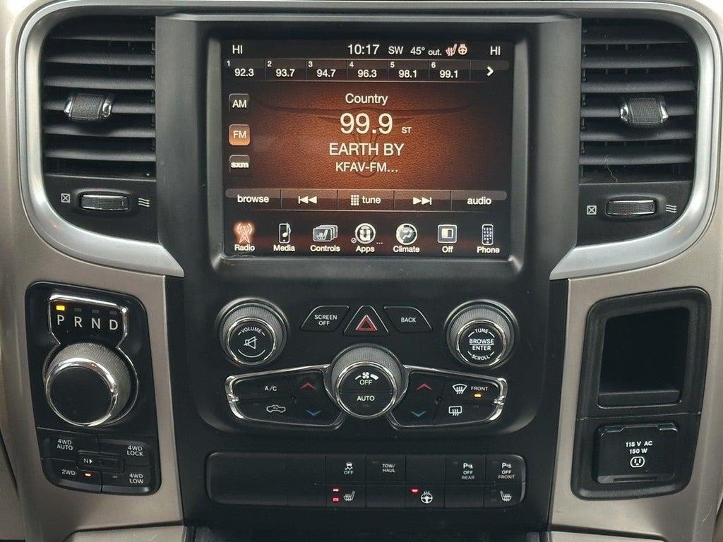 2017 RAM 1500 Big Horn 4x4 Crew Cab 5'7" Box