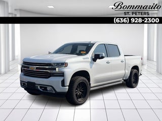 2022 Chevrolet Silverado 1500 LTD 4WD Crew Cab 147" High Country