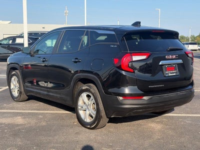 2024 GMC Terrain FWD 4dr SLE