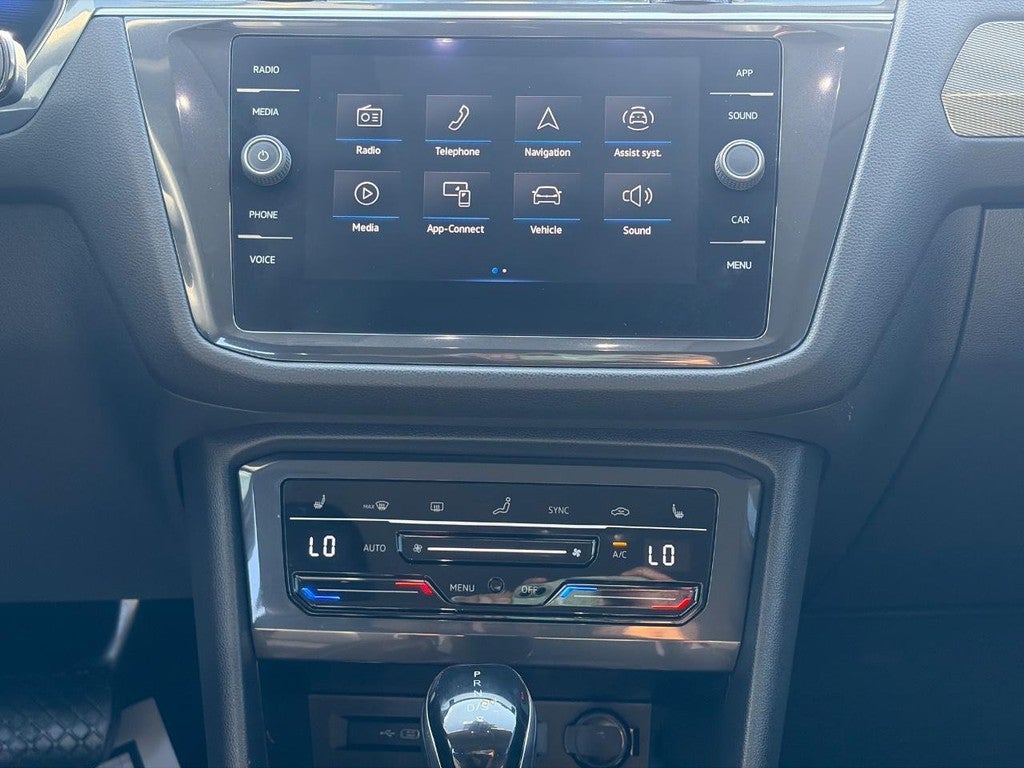 2022 Volkswagen Tiguan 2.0T SE 4MOTION