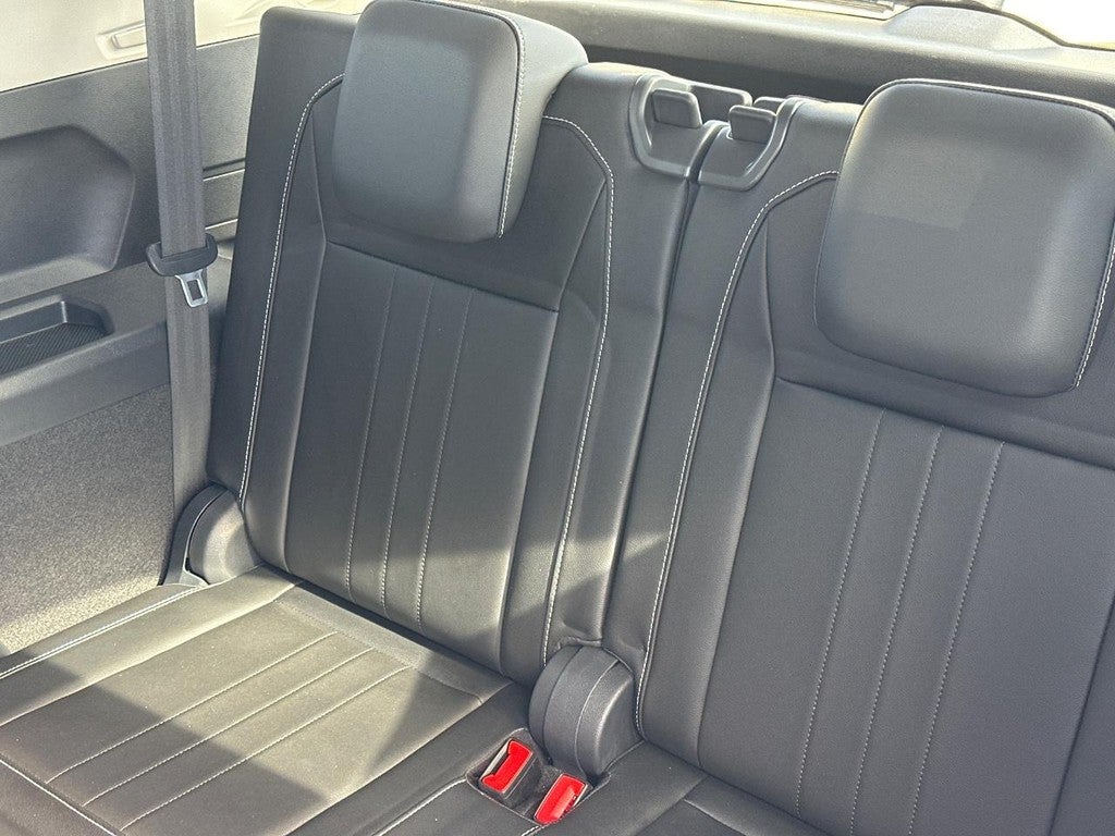 2023 Volkswagen Tiguan 2.0T SE FWD