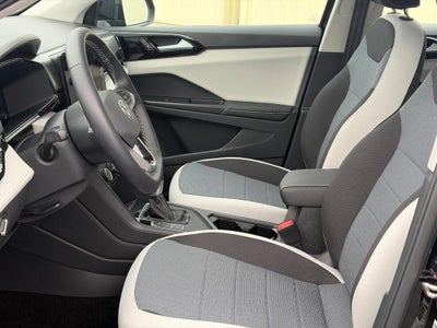 2025 Volkswagen Taos S FWD