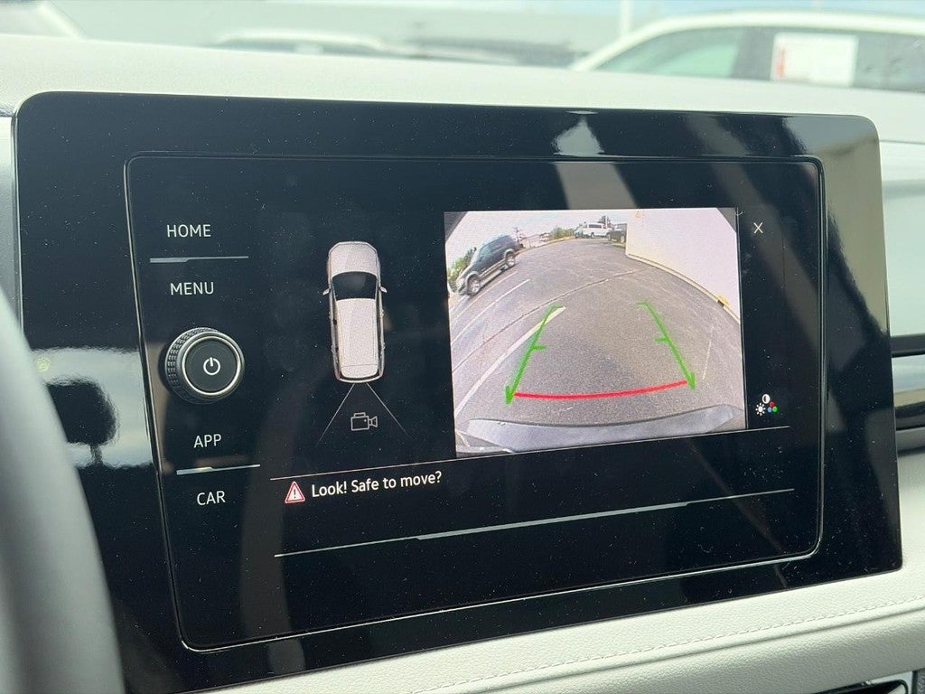 2025 Volkswagen Taos S FWD