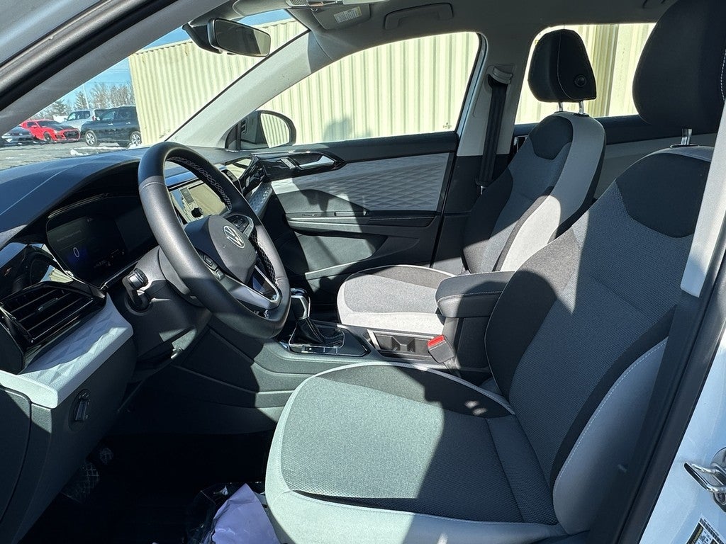 2024 Volkswagen Taos S FWD