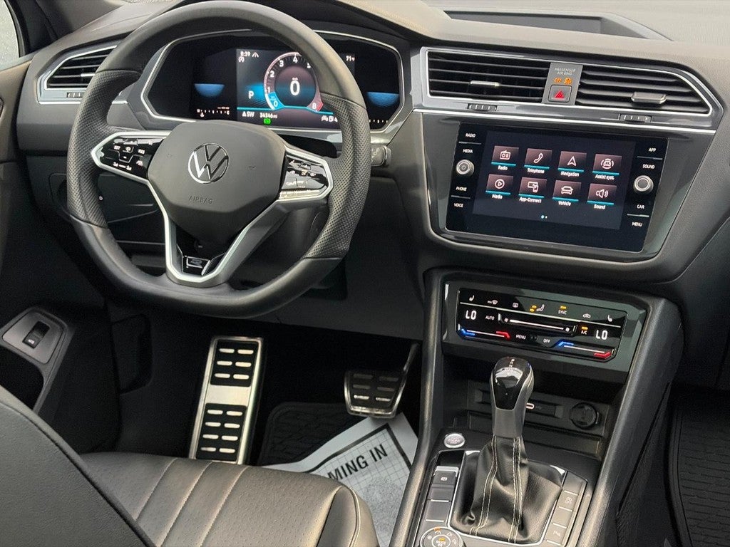 2022 Volkswagen Tiguan 2.0T SE R-Line Black 4MOTION