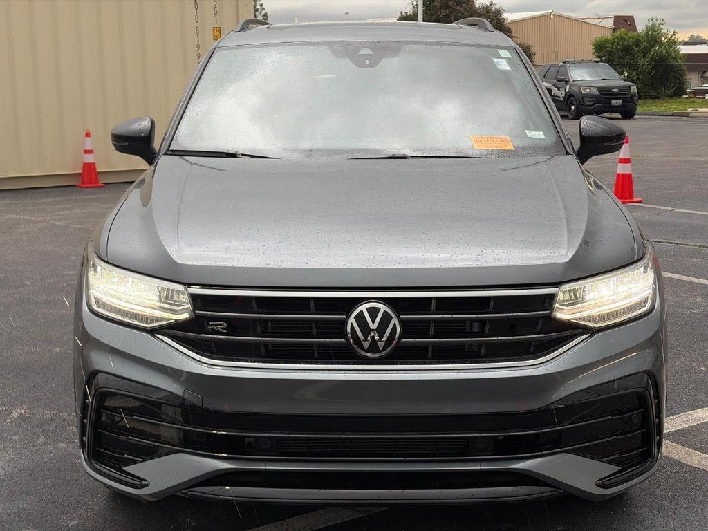 2022 Volkswagen Tiguan 2.0T SE R-Line Black 4MOTION