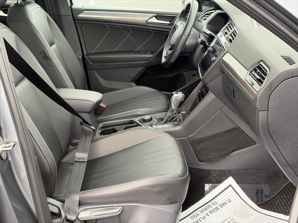 2022 Volkswagen Tiguan 2.0T SE R-Line Black 4MOTION