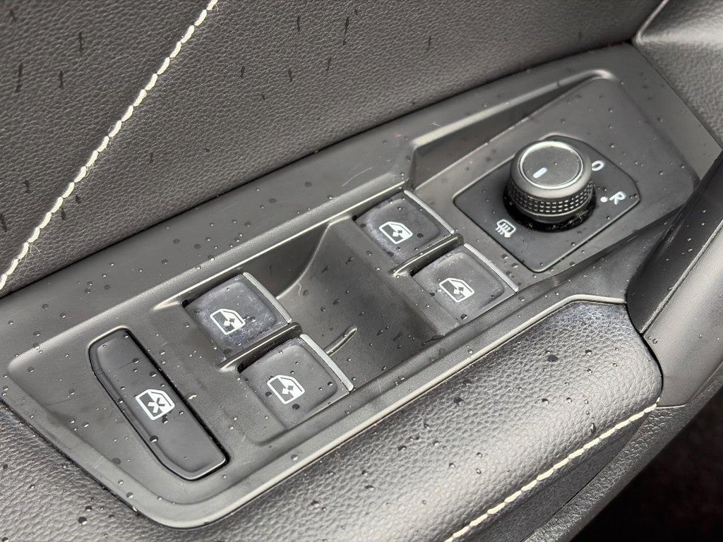 2022 Volkswagen Tiguan 2.0T SE R-Line Black 4MOTION