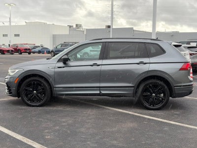 2022 Volkswagen Tiguan 2.0T SE R-Line Black 4MOTION