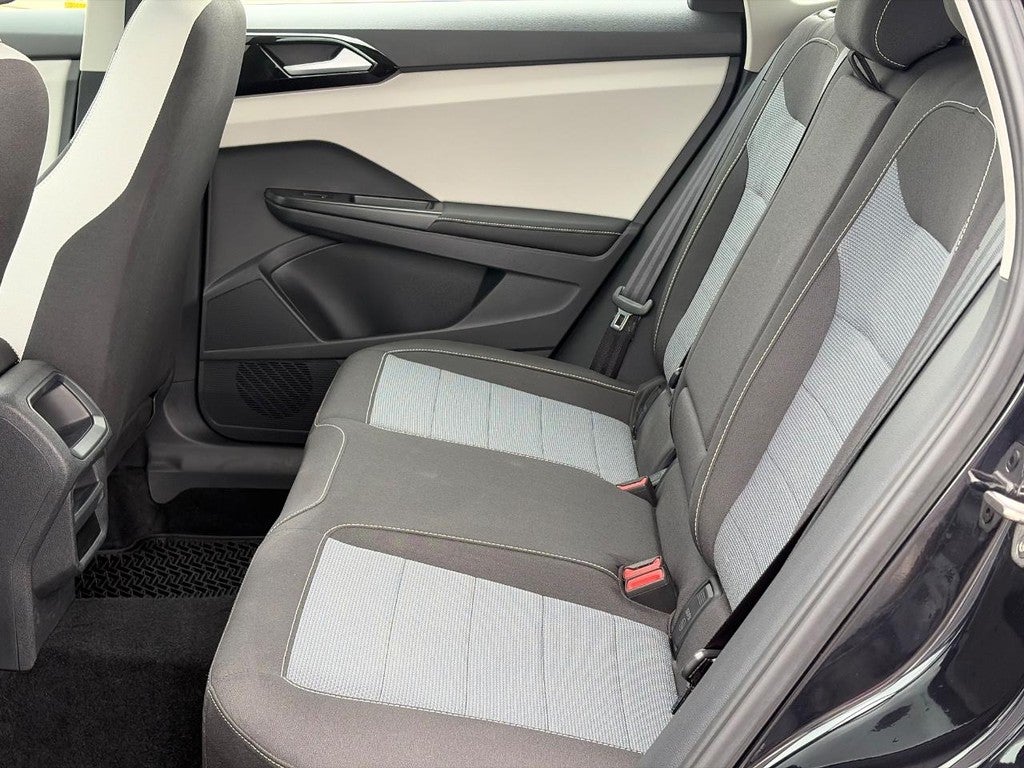 2026 Volkswagen Taos S 4MOTION