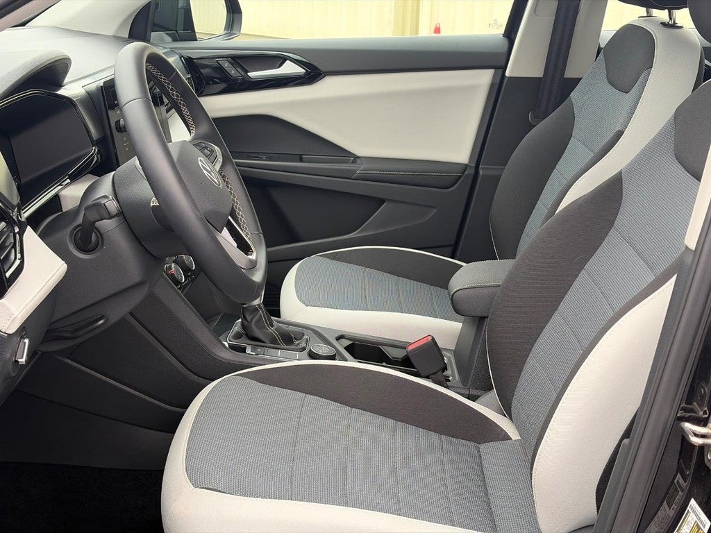 2026 Volkswagen Taos S 4MOTION