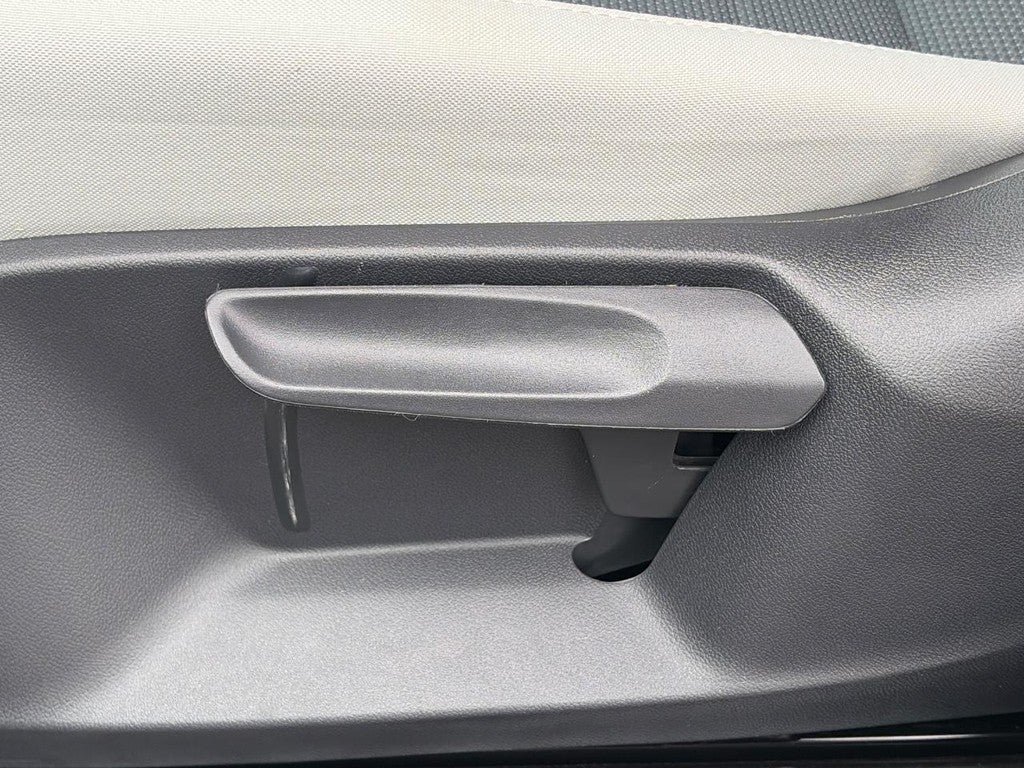 2026 Volkswagen Taos S 4MOTION