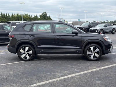 2026 Volkswagen Taos S 4MOTION