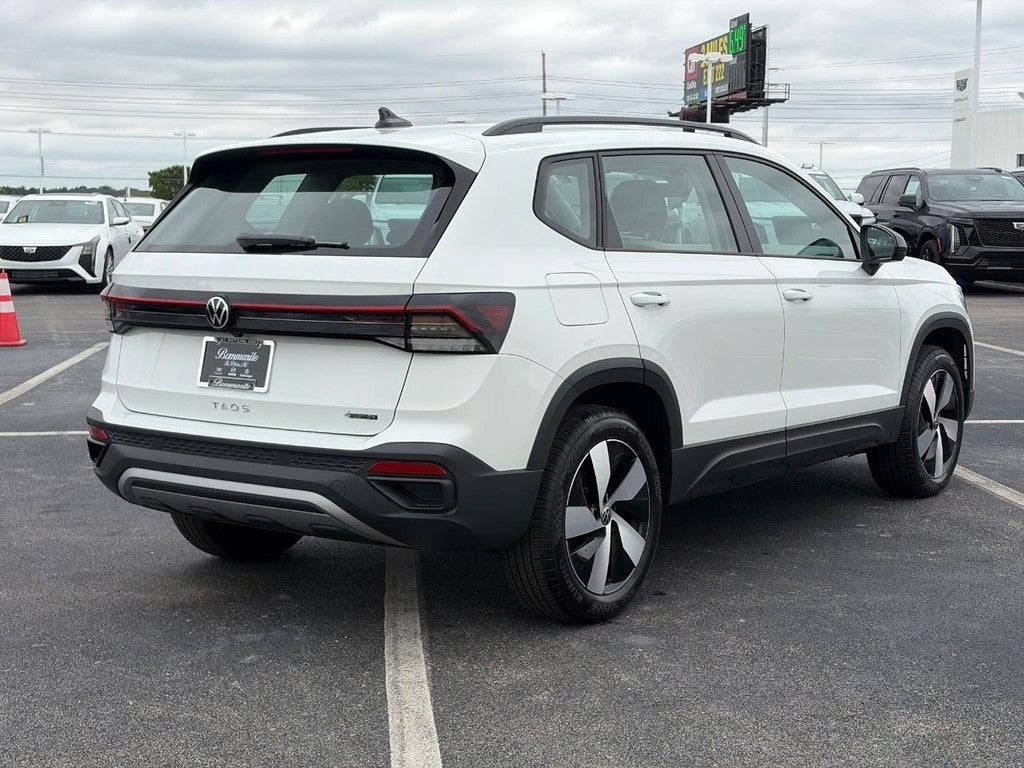 2026 Volkswagen Taos S 4MOTION