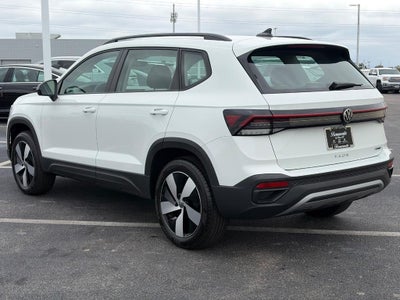 2026 Volkswagen Taos S 4MOTION
