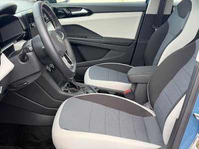 2026 Volkswagen Taos S 4MOTION