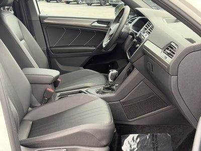 2023 Volkswagen Tiguan 2.0T SE R-Line Black FWD