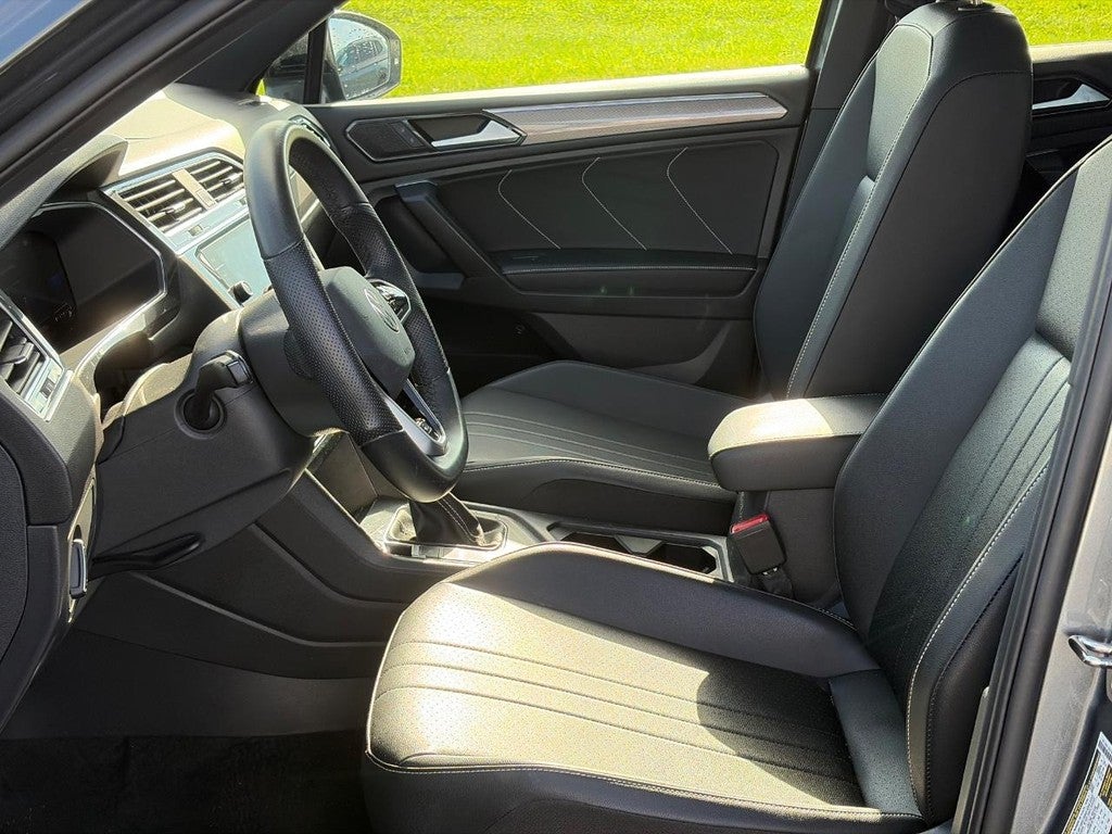 2024 Volkswagen Tiguan 2.0T SE R-Line Black FWD