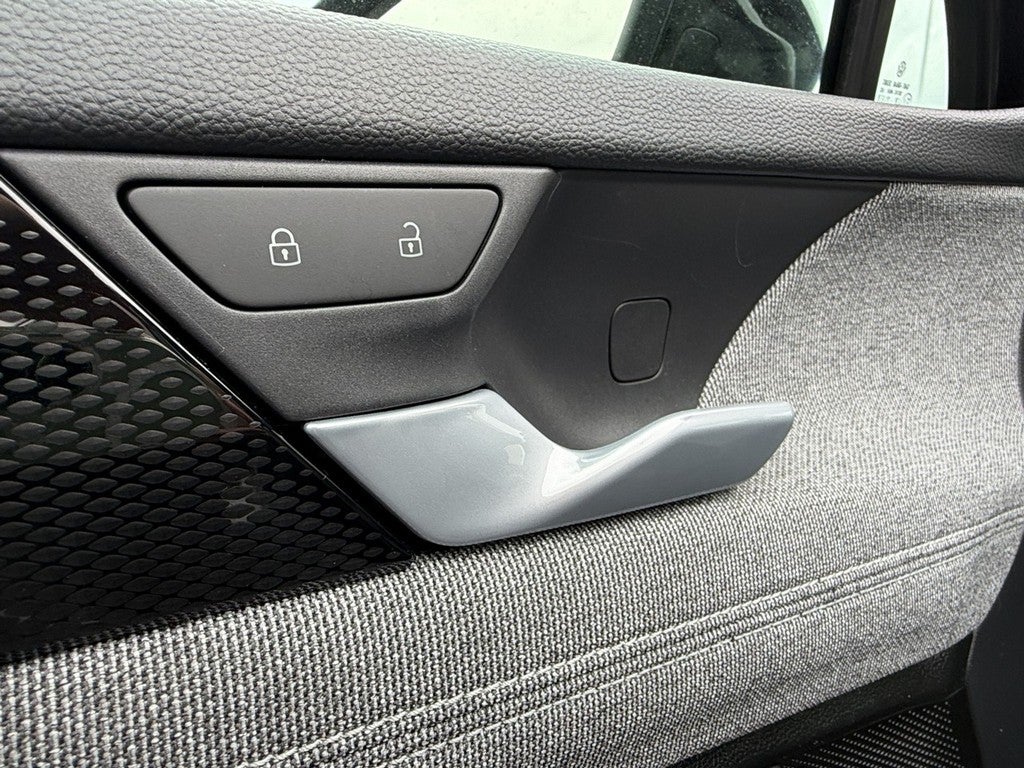 2025 Volkswagen Tiguan 2.0T S FWD