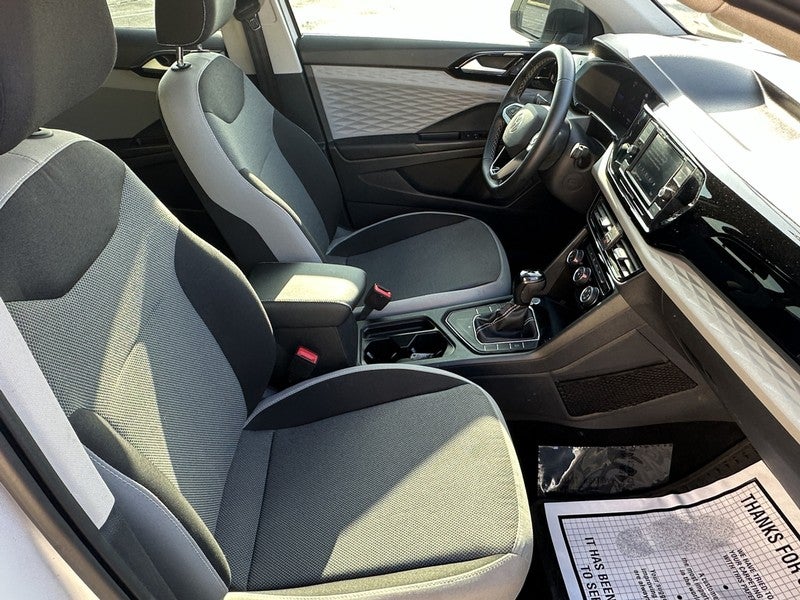 2023 Volkswagen Taos S FWD