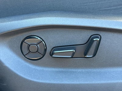 2025 Volkswagen Tiguan 2.0T SE 4MOTION