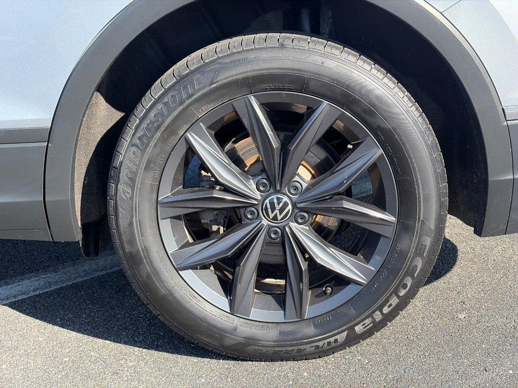 2024 Volkswagen Tiguan 2.0T SE 4MOTION