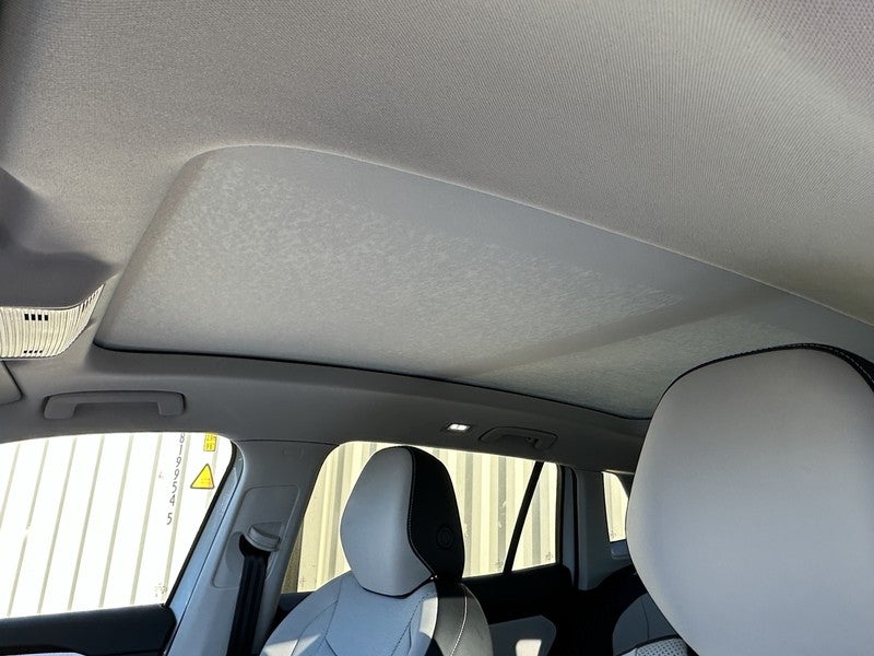 2025 Volkswagen Tiguan 2.0T SE 4MOTION