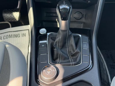 2023 Volkswagen Taos SE 4MOTION