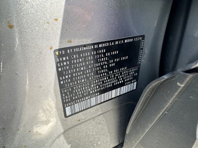 2025 Volkswagen Taos SE FWD