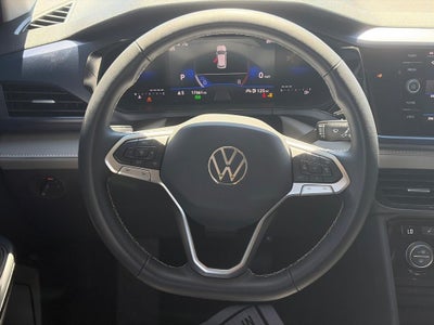 2024 Volkswagen Taos SE 4MOTION