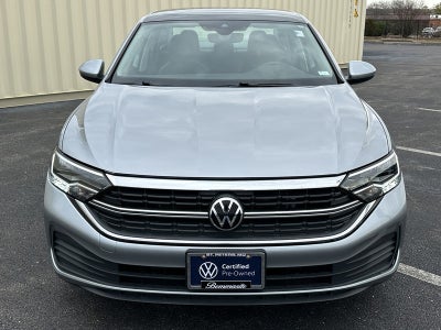2023 Volkswagen Jetta SE Auto