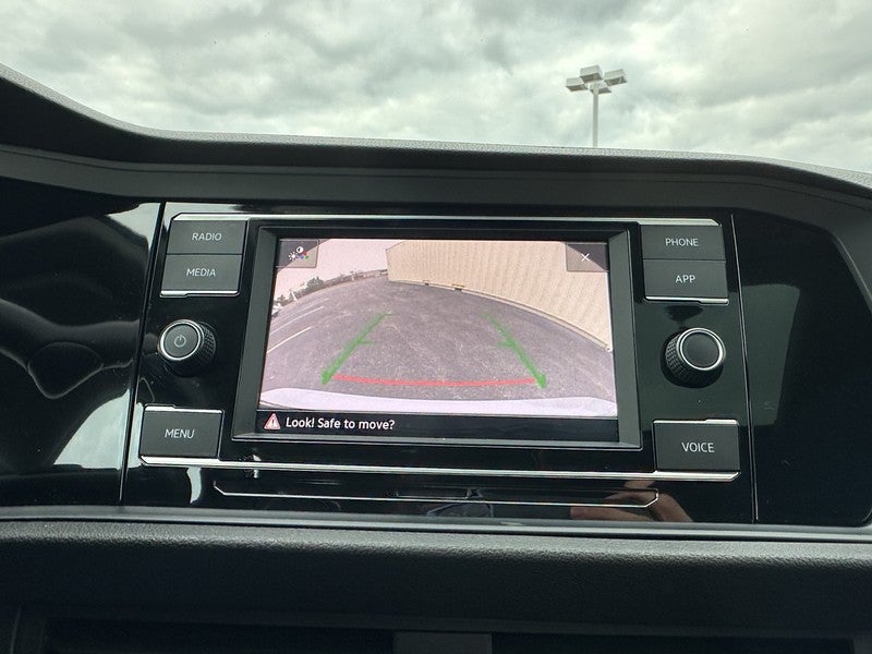 2023 Volkswagen Jetta SE Auto