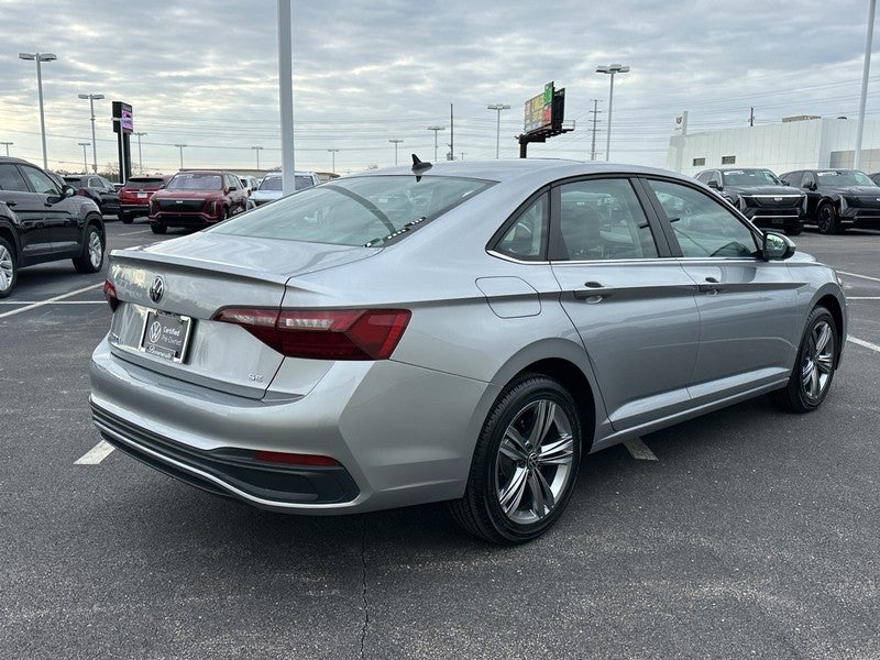 2023 Volkswagen Jetta SE Auto