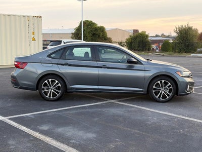 2024 Volkswagen Jetta Sport Auto