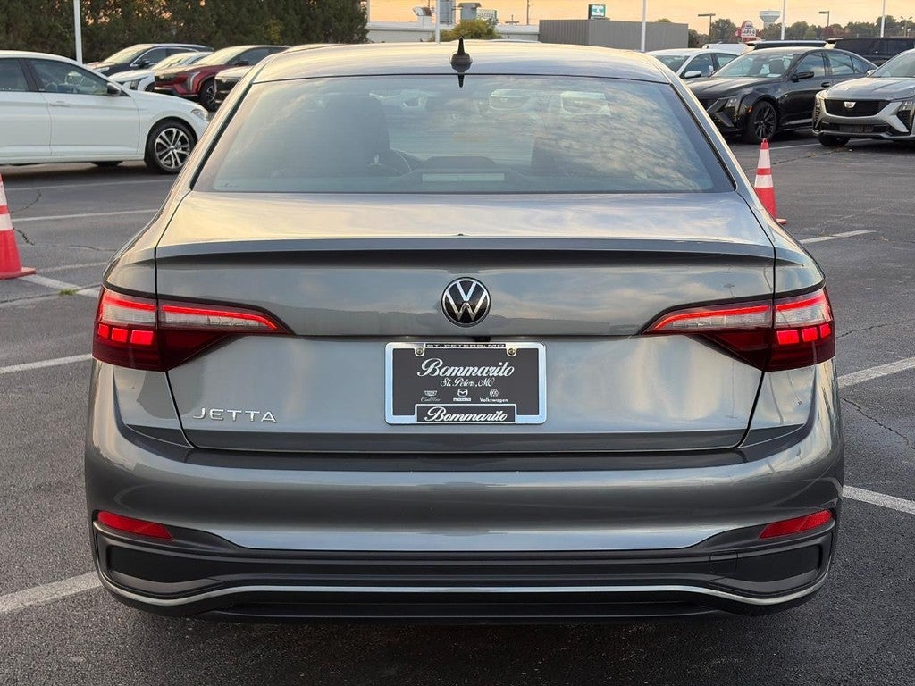 2024 Volkswagen Jetta Sport Auto