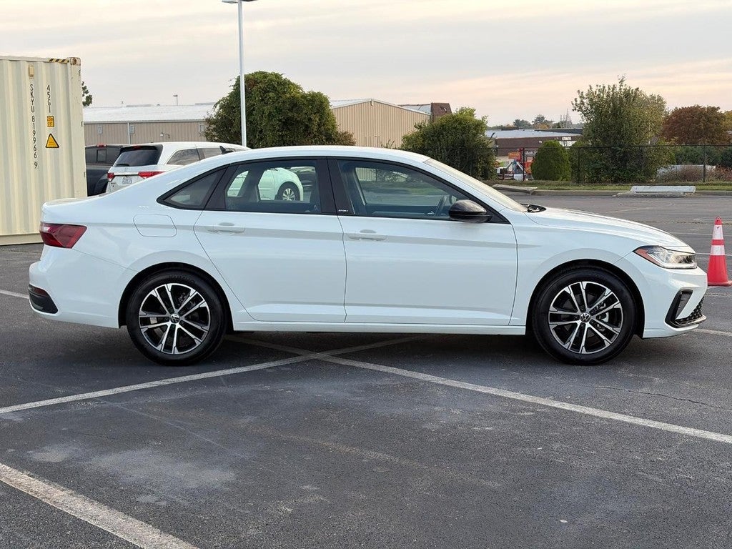 2026 Volkswagen Jetta Sport Auto