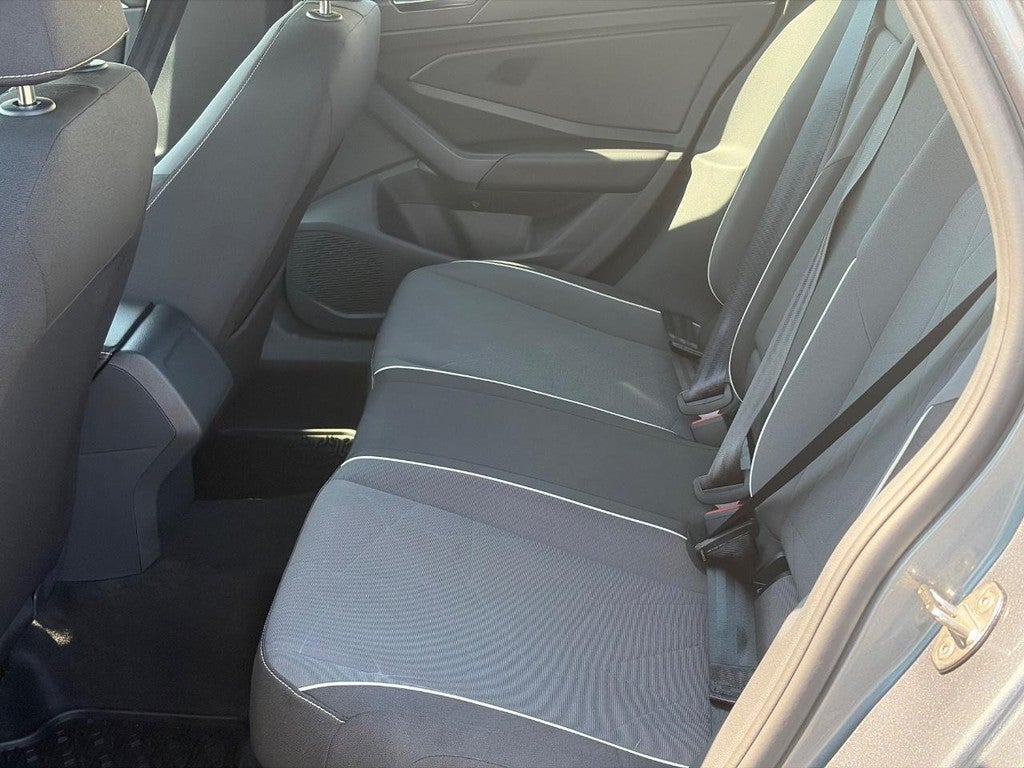 2026 Volkswagen Jetta Sport Auto