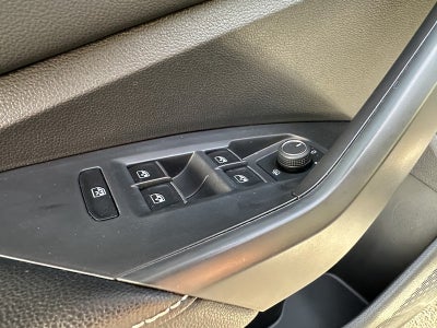 2025 Volkswagen Jetta Sport Auto