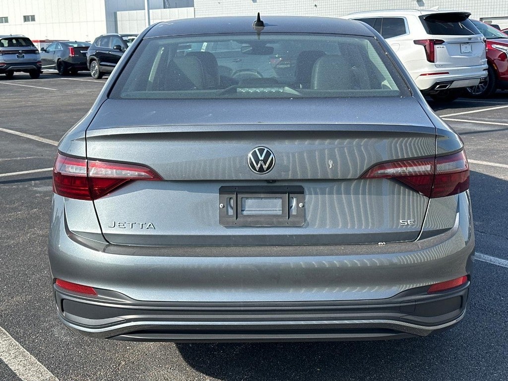 2024 Volkswagen Jetta SE Auto
