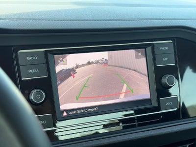 2024 Volkswagen Jetta SE Auto