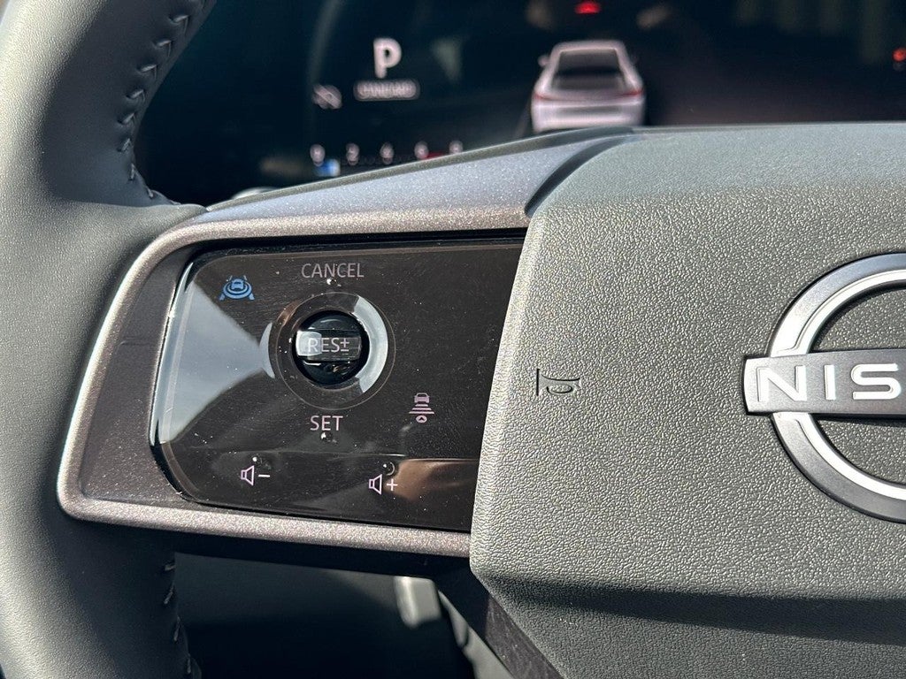 2025 Nissan Murano AWD Platinum